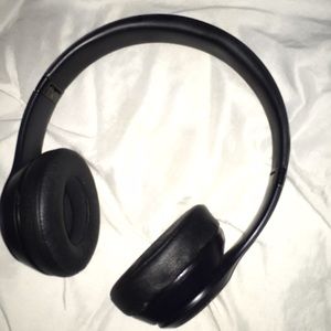 Beats solo 3 Matt black